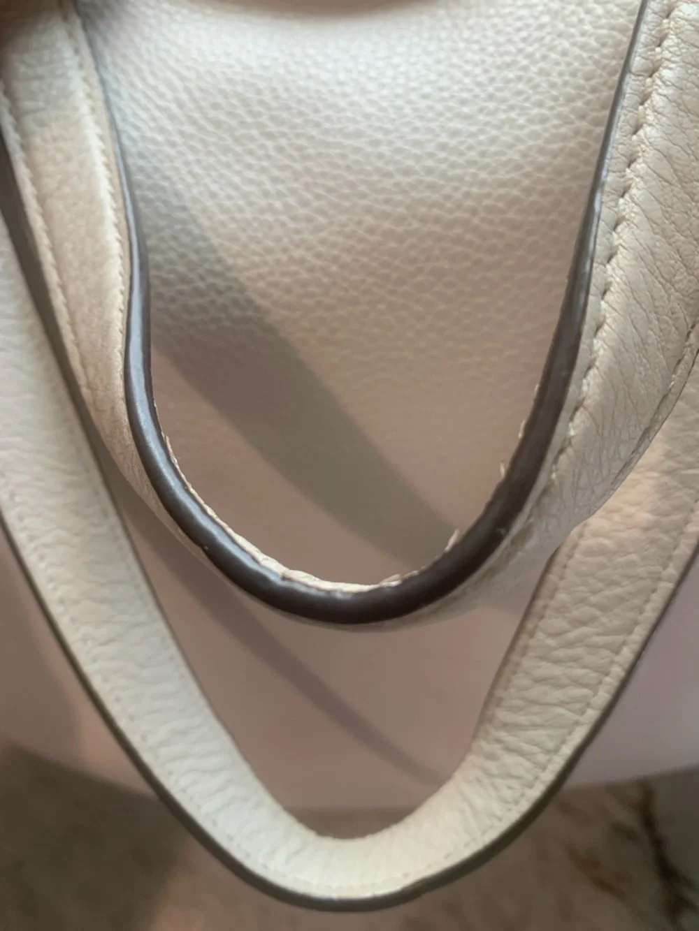 Michael Kors Cream Leather Shoulder Bag with Gold Hardware